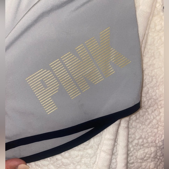 [VICTORIAS SECRET] SHORT BUNDLE - Picture 6 of 7